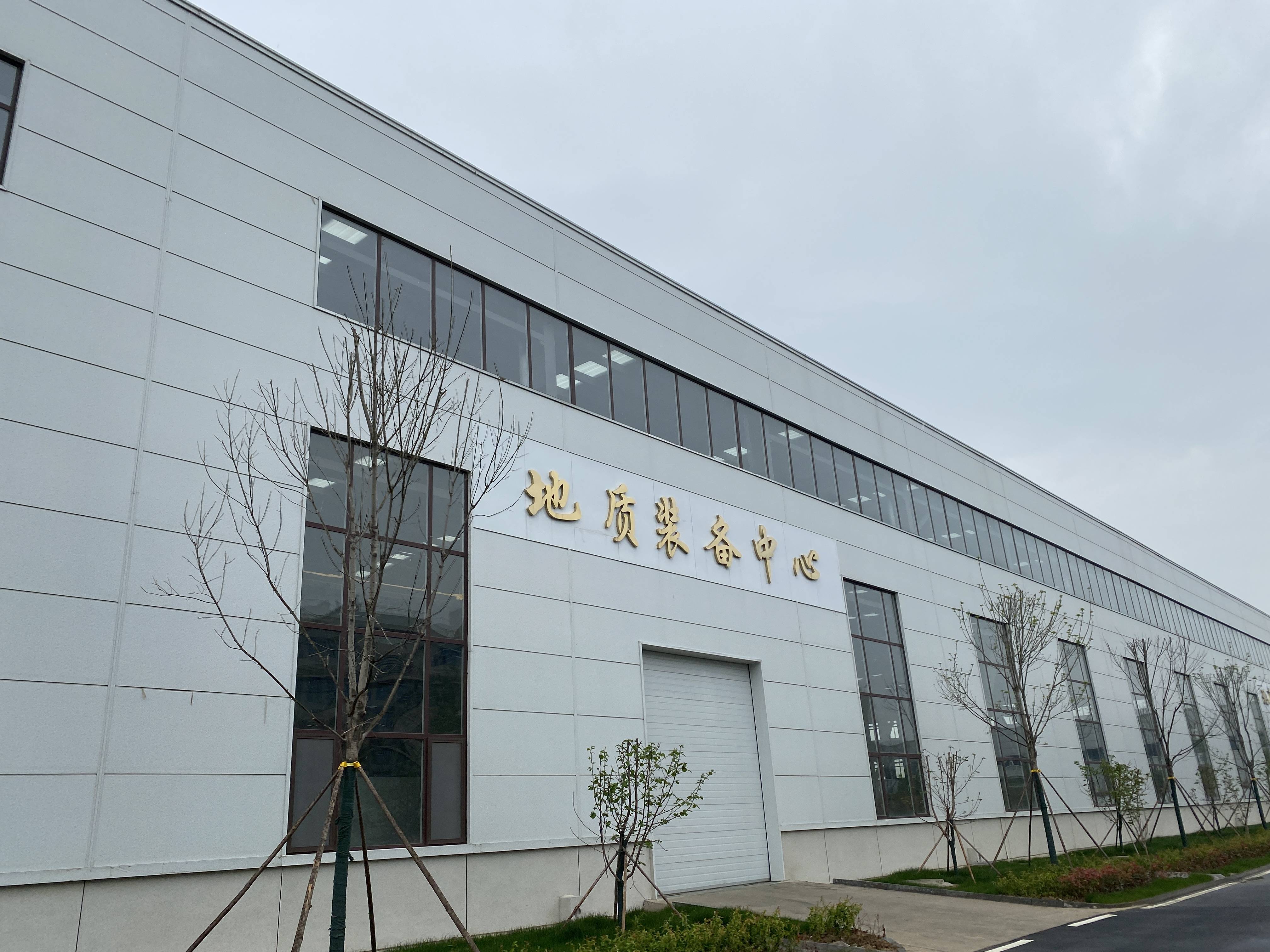 1-22011911320QQ.jpg